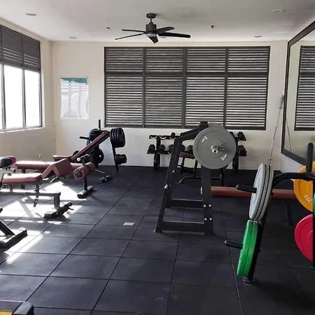 Be Residences Luxury Studio Apartments, Ac, Pool, Gym Cebu Exterior photo